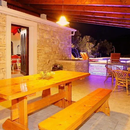 Mariela In Korcula, Heated Pool فيلة فيلا لوكا