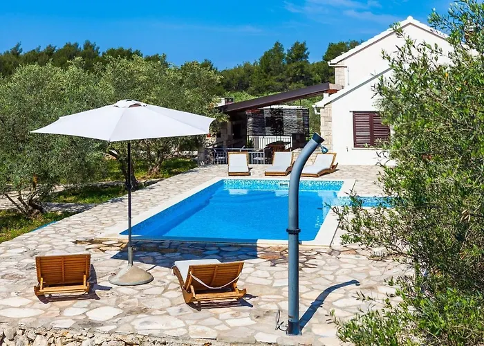 Mariela In Korcula, Heated Pool 别墅 *